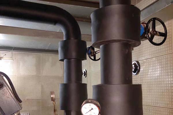 消防水管橡塑鋁皮保溫.jpg 消防水管橡塑鋁皮保溫.jpg